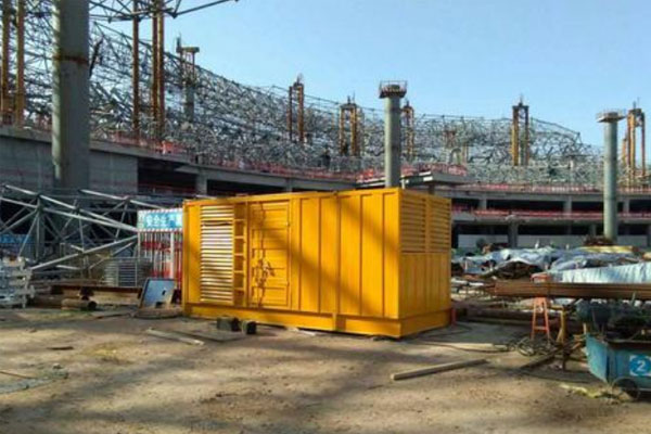 高碑店发电机出租如何判断空气滤清器是否需要更换？